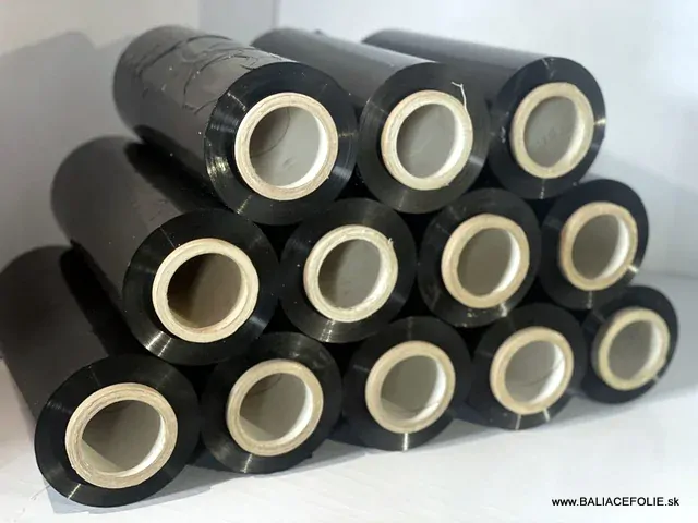 stretch fólia ručná 250mm/23µm/200m čierna