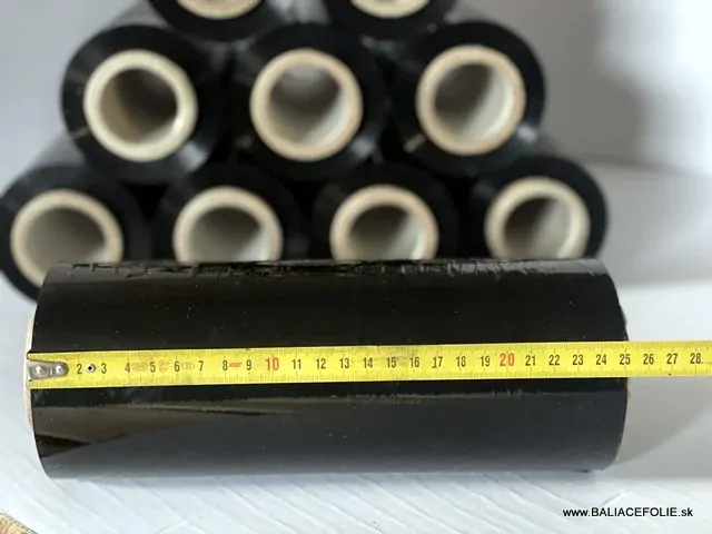 stretch fólia ručná 250mm/23µm/200m čierna